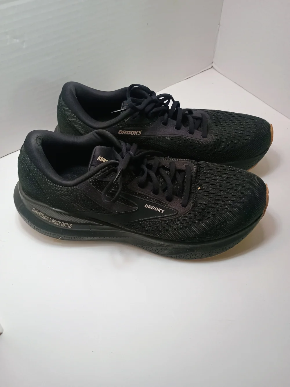 Brooks Adrenaline GTS Running Shoes Sneakers Size 11